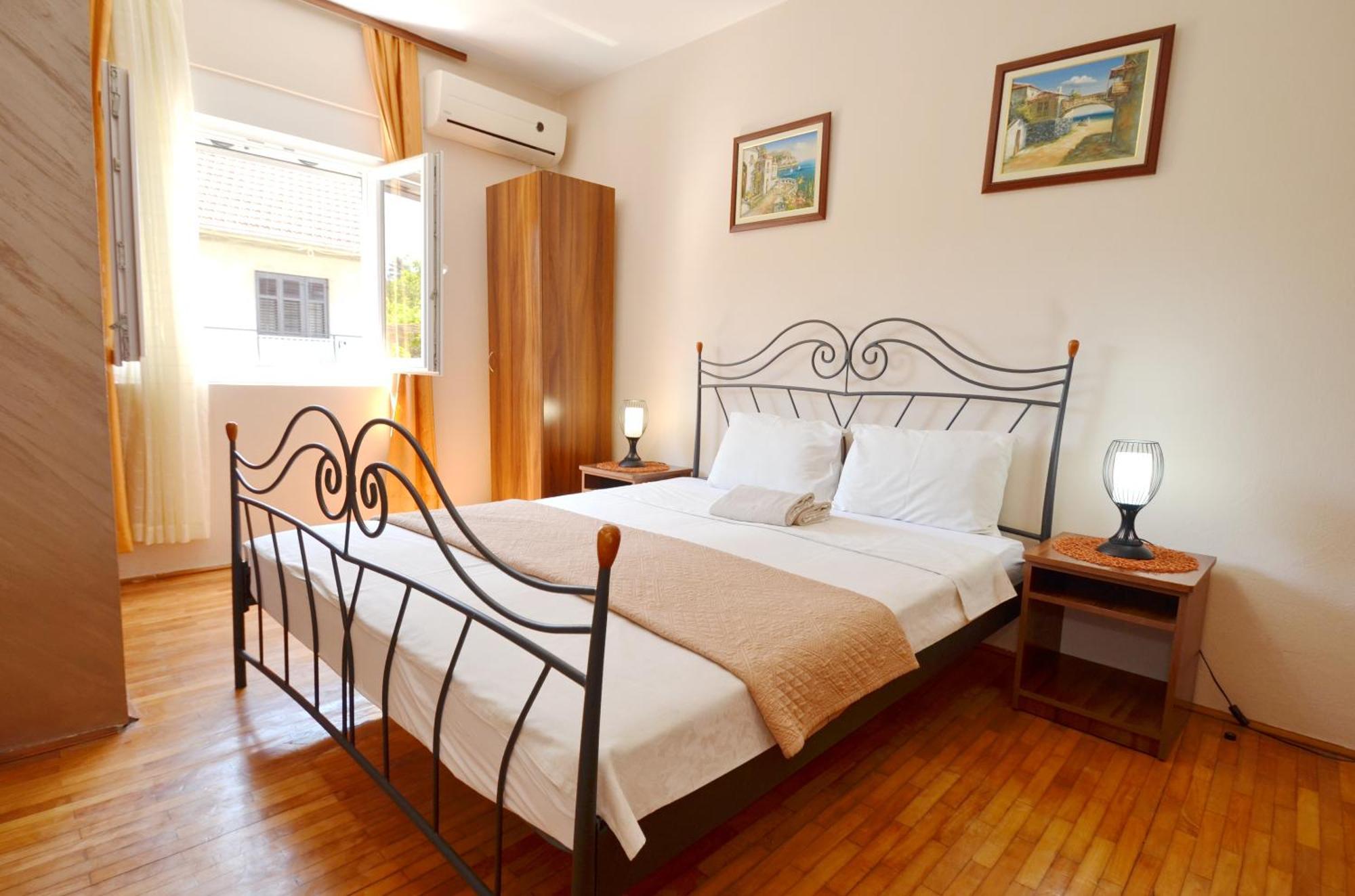 Stradioti Apartments Tivat Zewnętrze zdjęcie