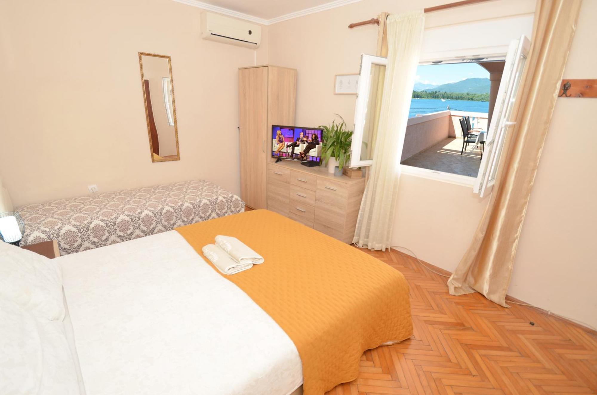 Stradioti Apartments Tivat Zewnętrze zdjęcie